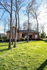 1608 Observatory Ct, Nashville, TN 37215