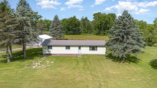 5133 N 8 Mile Road, Pinconning, MI 48650