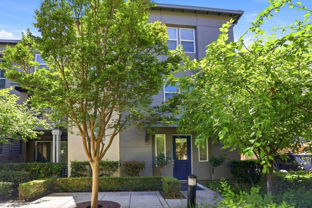 596 San Posadas Terrace 23, Sunnyvale, CA 94085