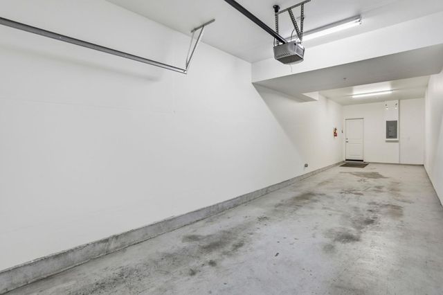 596 San Posadas Terrace 23, Sunnyvale, CA 94085