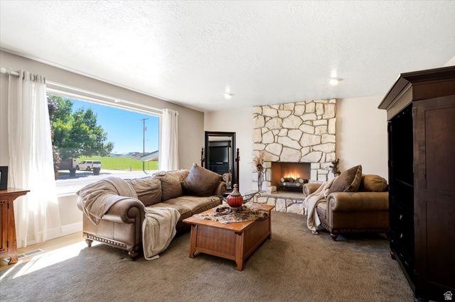 4840 W 1500 N, Plain City, UT 84404