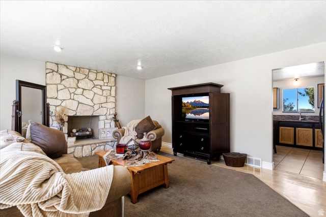 4840 W 1500 N, Plain City, UT 84404