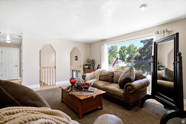 4840 W 1500 N, Plain City, UT 84404