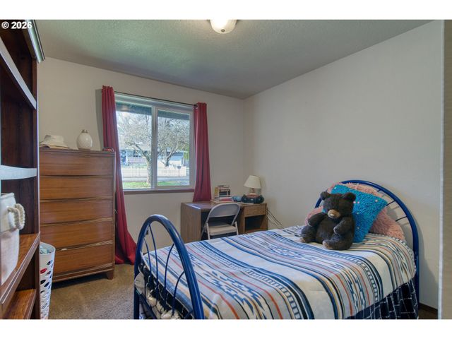 52320 Sw TAYLOR St, Scappoose, OR 97056