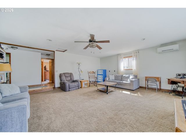 52320 Sw TAYLOR St, Scappoose, OR 97056