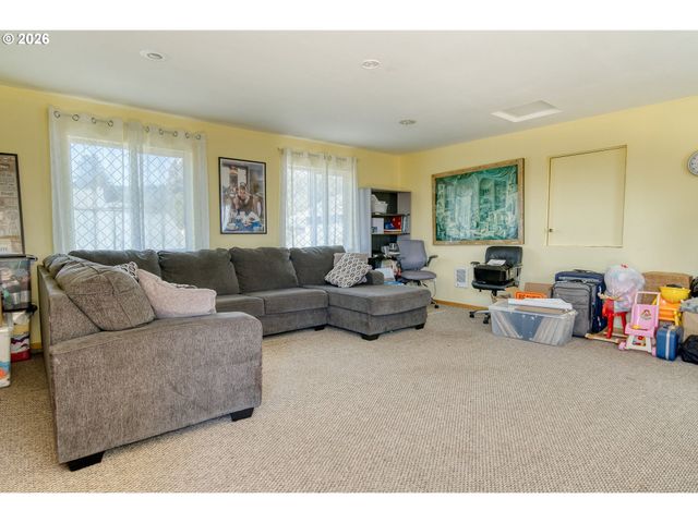 52320 Sw TAYLOR St, Scappoose, OR 97056