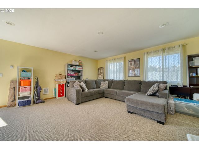 52320 Sw TAYLOR St, Scappoose, OR 97056