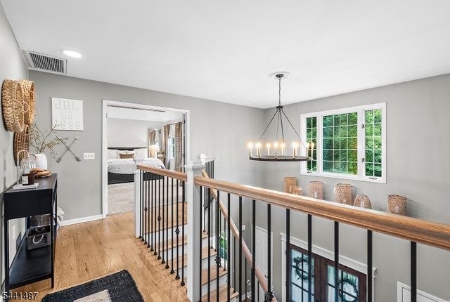 6 White Tail Ct, Hardyston Twp., NJ 07460