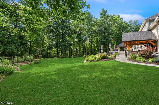 6 White Tail Ct, Hardyston Twp., NJ 07460