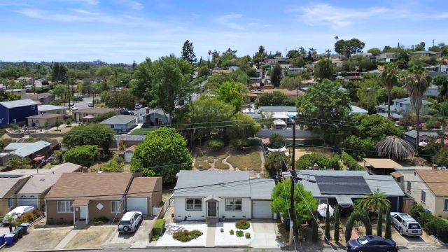 4470 Olive Ave, La Mesa, CA 91942