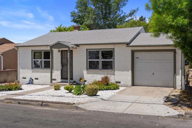 4470 Olive Ave, La Mesa, CA 91942
