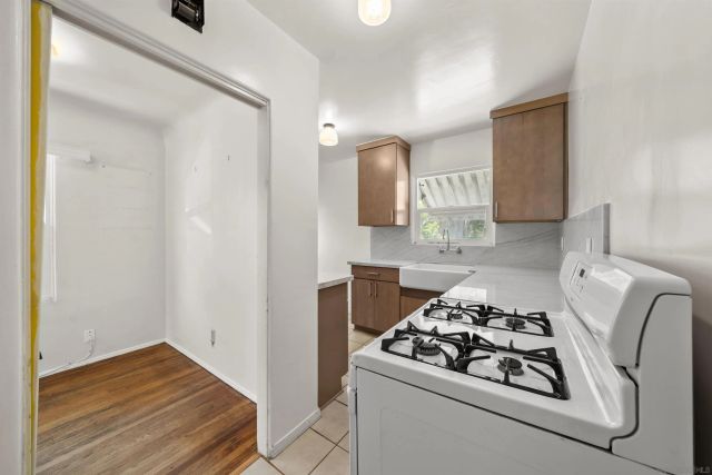 4470 Olive Ave, La Mesa, CA 91942