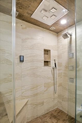344 W Scott Street, Chicago, IL 60610