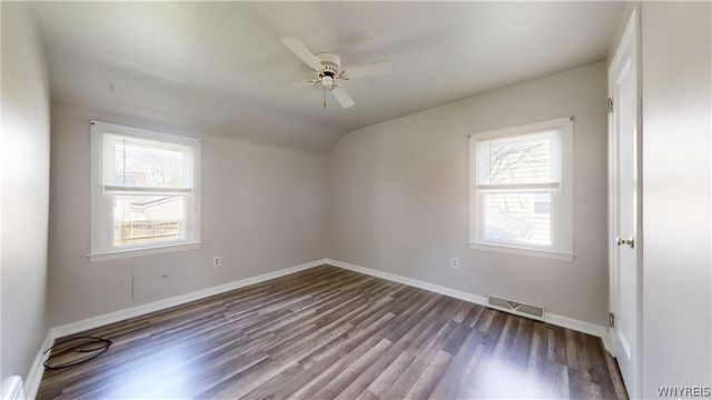 130 Kettering Drive, Tonawanda, NY 14223