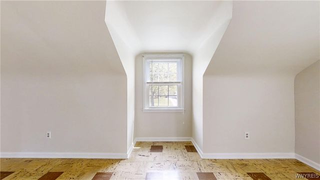 130 Kettering Drive, Tonawanda, NY 14223