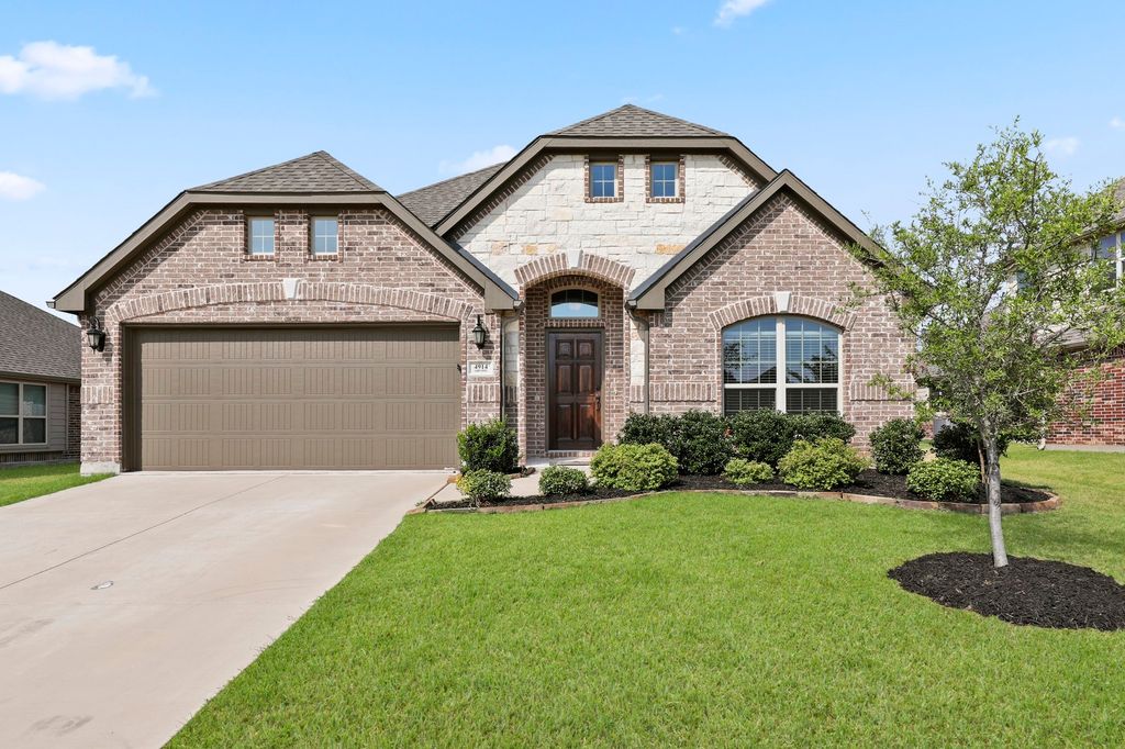 4914 Camp Verde Circle, Sherman, TX 75092