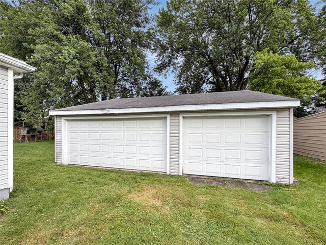 2565 W 24TH Street, Erie, PA 16506