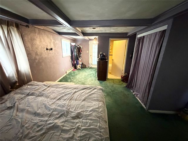 2565 W 24TH Street, Erie, PA 16506
