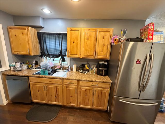 2565 W 24TH Street, Erie, PA 16506