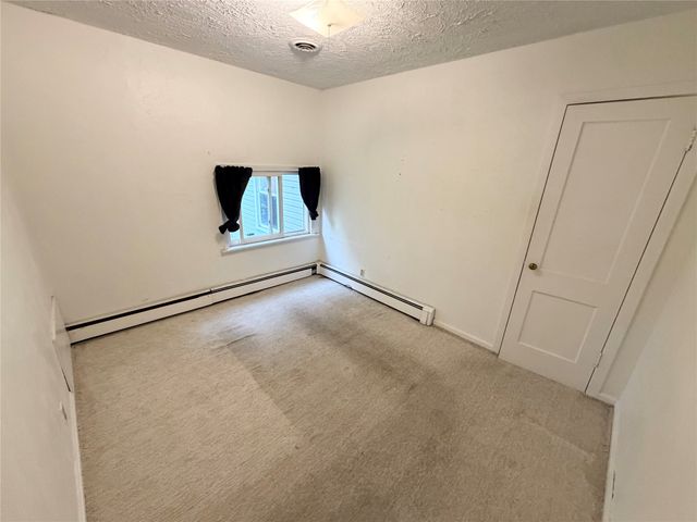 2565 W 24TH Street, Erie, PA 16506