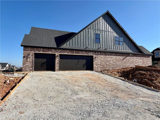 1501 Lookout Lane, Cave Springs, AR 72718