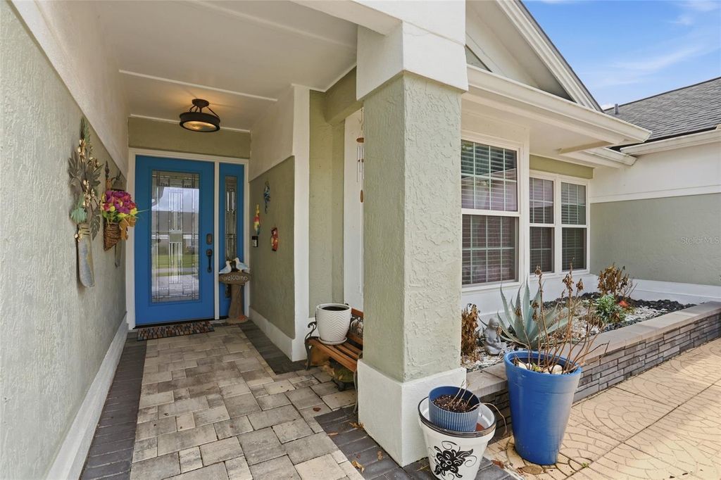 Image 3 of property listing at 3185 TIMUCUA CIRCLE, Orlando, FL 32837