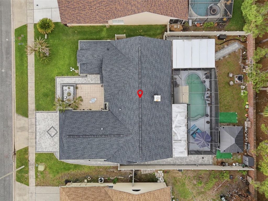 Image 6 of property listing at 3185 TIMUCUA CIRCLE, Orlando, FL 32837