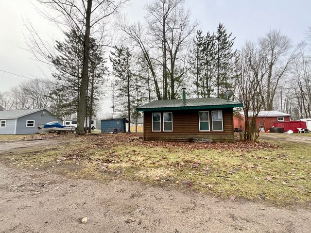 6384 Charleen Lane, Lake, MI 48632