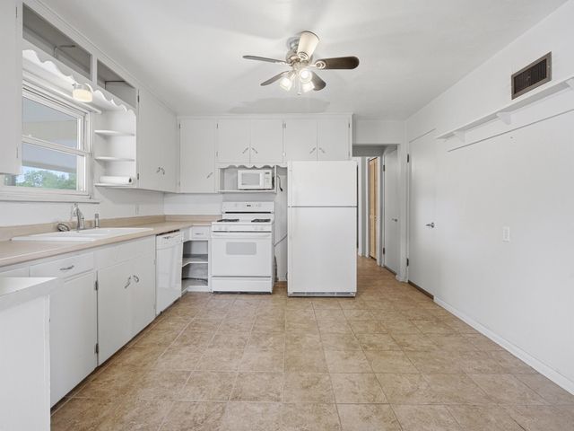 1535 N 19th Street, Grand Junction, CO 81501