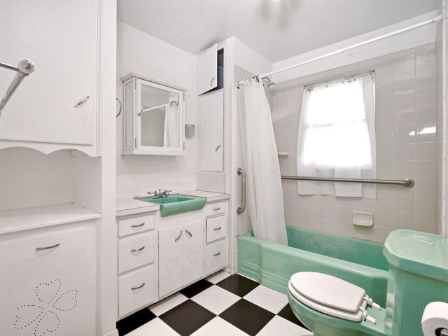 1535 N 19th Street, Grand Junction, CO 81501