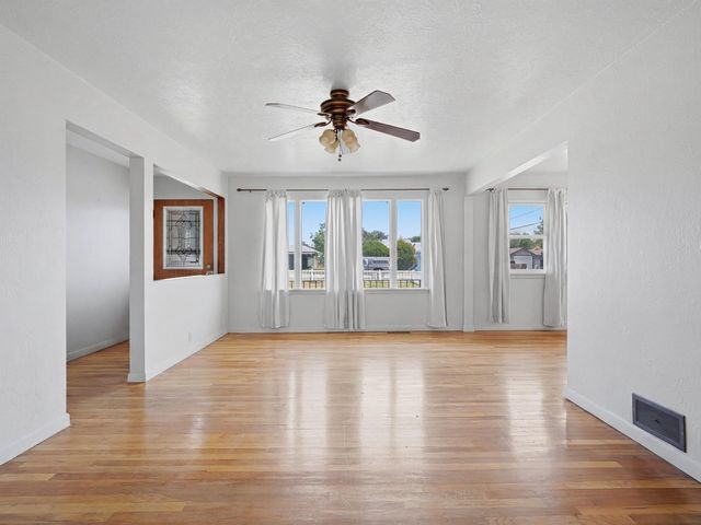 1535 N 19th Street, Grand Junction, CO 81501
