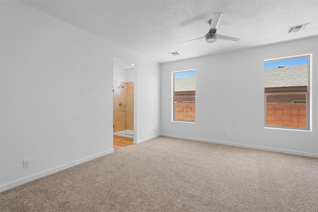 60 Cadena Loop, White Rock, NM 87547