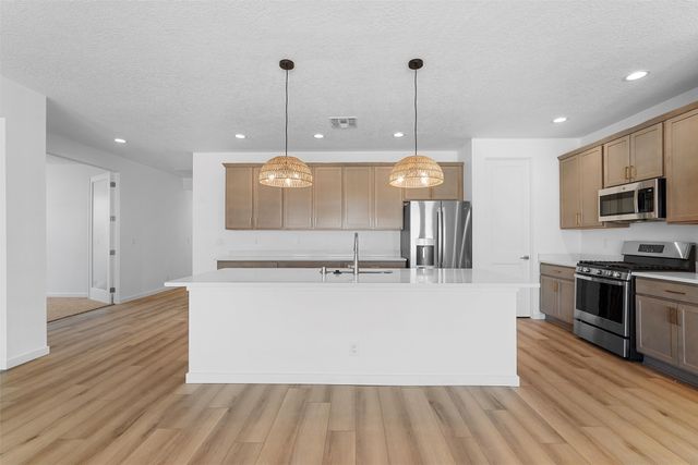 60 Cadena Loop, White Rock, NM 87547