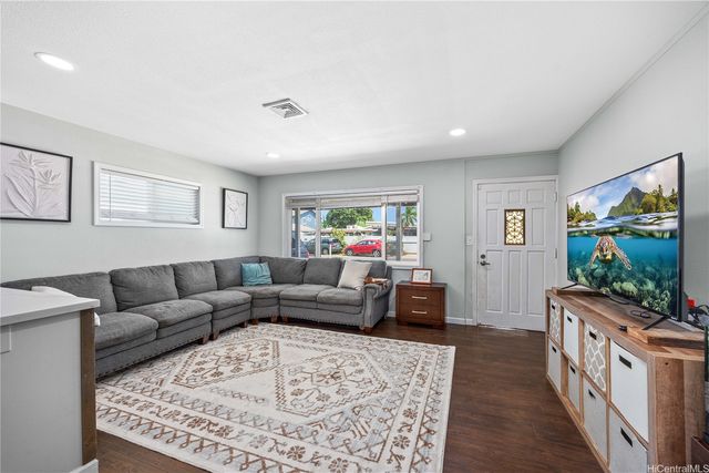 91-444 Pohakupuna Road, Ewa Beach, HI 96706