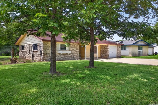 6002 PINE VALLEY DR, San Antonio, TX 78242