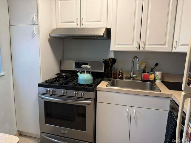 6125 98th Street 11C, Rego Park, NY 11374