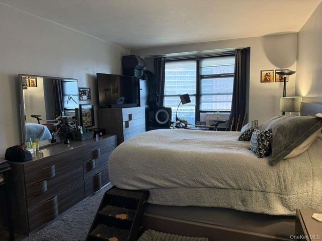 6125 98th Street 11C, Rego Park, NY 11374
