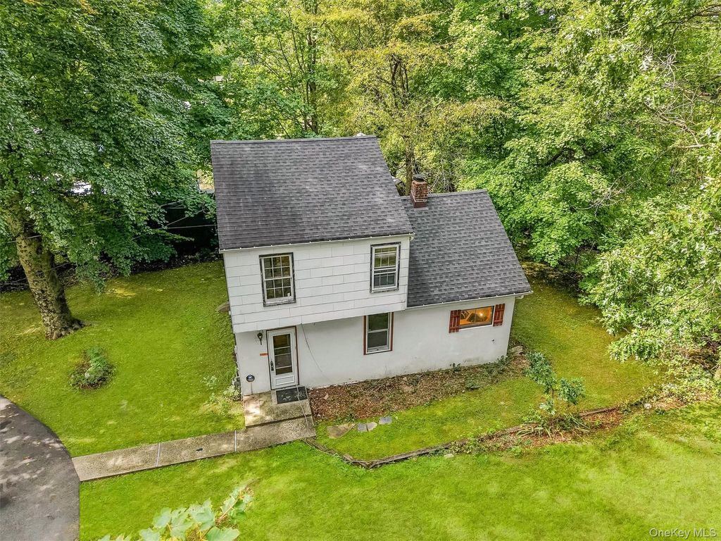 16 Cottage Avenue, Nanuet, NY 10954 — photo 4