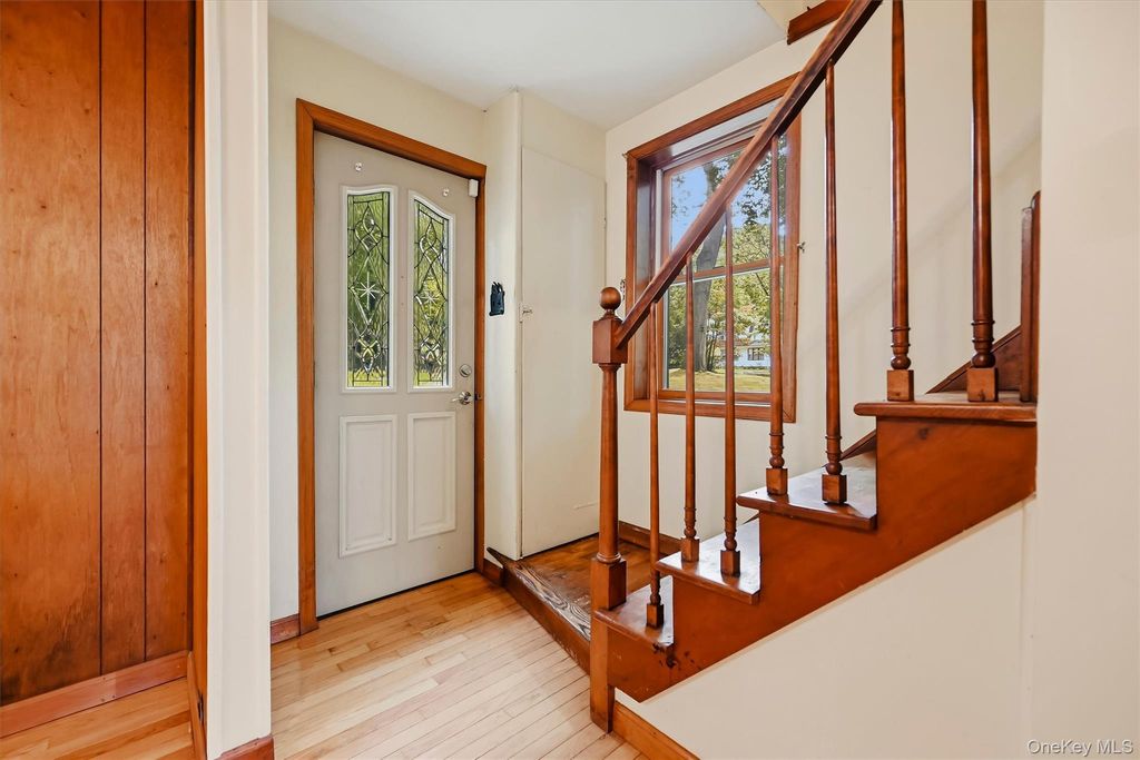 16 Cottage Avenue, Nanuet, NY 10954 — photo 5