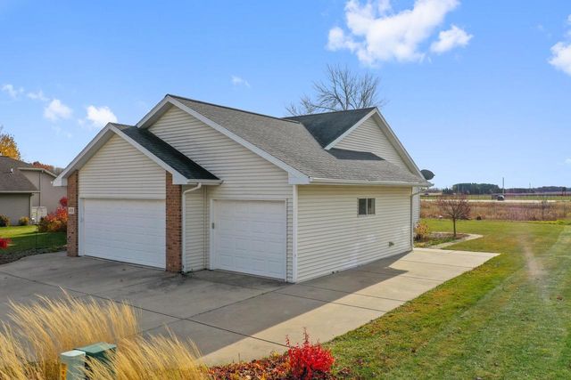 478 FALCON DRIVE, Pulaski, WI 54162