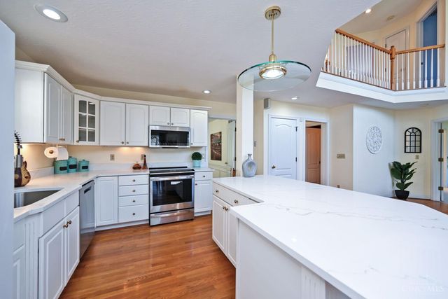 8552 Deerway Drive, Sycamore Twp, OH 45236