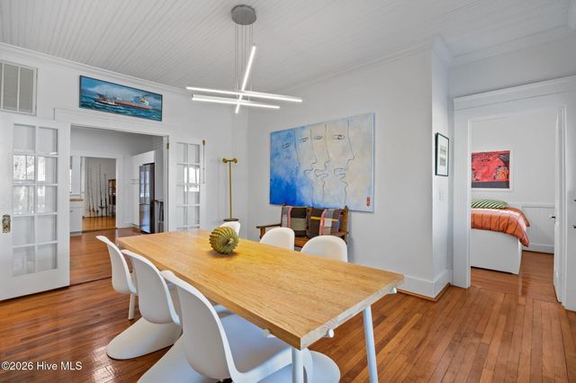 614 N Atlantic Avenue, Southport, NC 28461