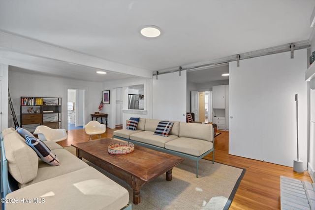 614 N Atlantic Avenue, Southport, NC 28461