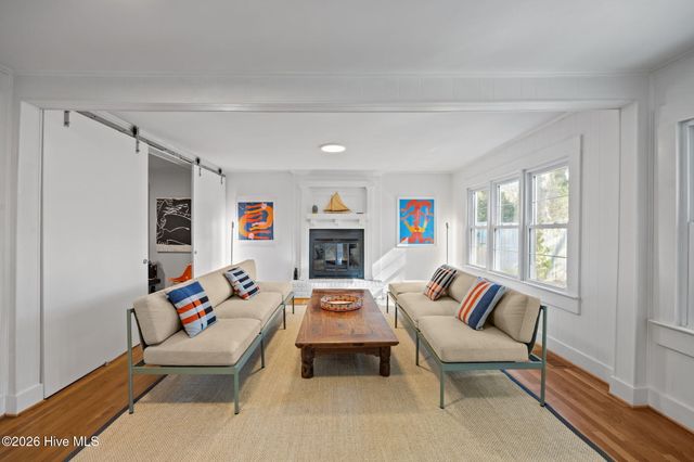 614 N Atlantic Avenue, Southport, NC 28461