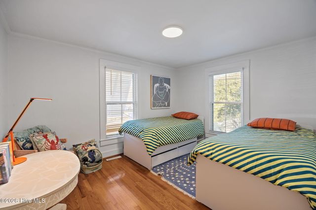 614 N Atlantic Avenue, Southport, NC 28461