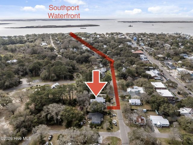 614 N Atlantic Avenue, Southport, NC 28461