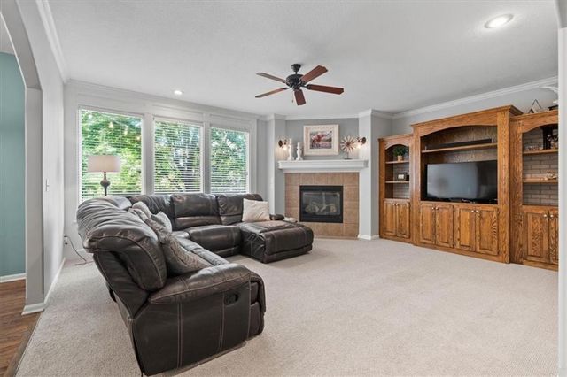 721 S Sycamore Street, Gardner, KS 66030