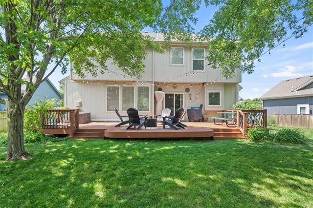 721 S Sycamore Street, Gardner, KS 66030