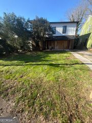 758 Charlotte Place NW, Atlanta, GA 30318