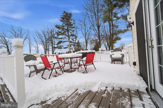 5089 MCLEAN STATION RD, Green Lane, PA 18054